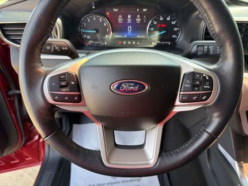 Used 2023 Ford Explorer XLT w/ Equipment Group 202A image 11