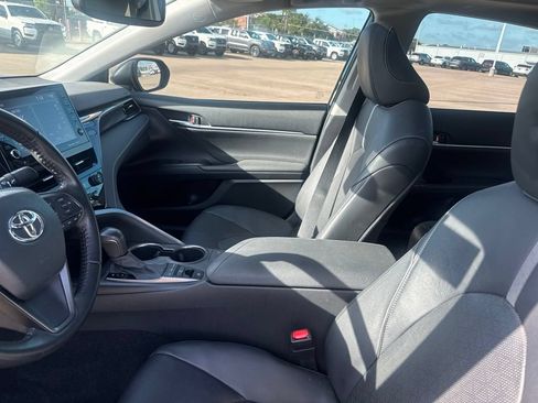 Used 2021 Toyota Camry XSE FWD image 36