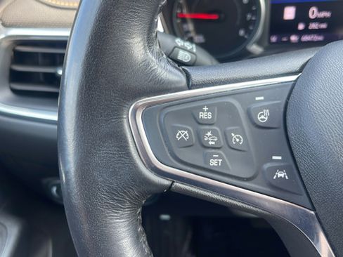 Used 2019 Chevrolet Equinox Premier AWD/4WD image 32