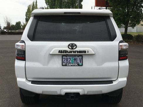 Used 2021 Toyota 4Runner SR5 w/ Wilderness Package (TMS) AWD/4WD image 5
