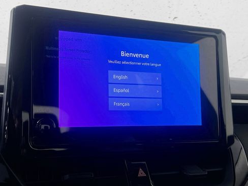 Used 2025 Toyota Corolla LE w/ Convenience Package image 28