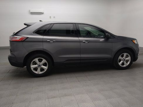 Used 2021 Ford Edge SE FWD image 10