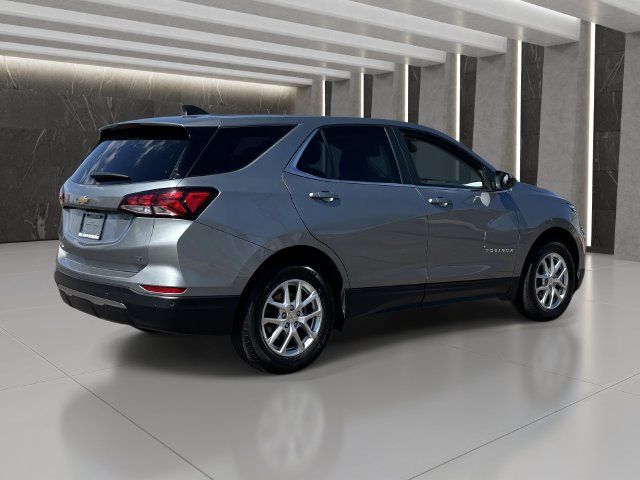 Used 2024 Chevrolet Equinox LT FWD image 6