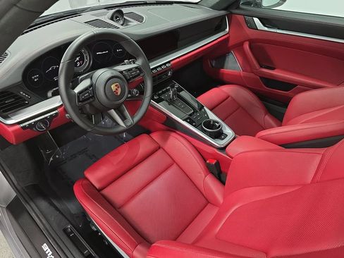 Certified 2025 Porsche 911 Turbo S AWD/4WD image 4