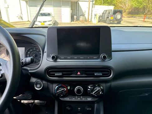 Used 2022 Hyundai Kona SEL w/ Cargo Package AWD/4WD image 22