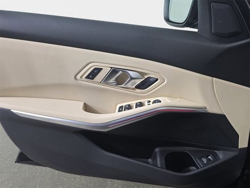 New 2026 BMW 330i xDrive Sedan w/ Premium Package image 27