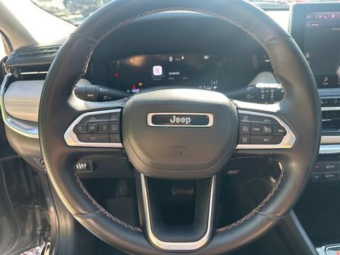 Used 2022 Jeep Compass Limited w/ Elite Group AWD/4WD image 31