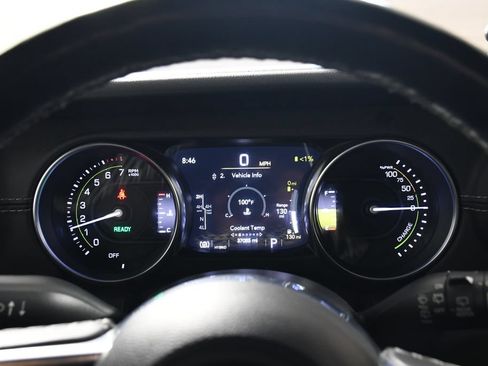 Used 2021 Jeep Wrangler Unlimited Sahara w/ Cold Weather Group AWD/4WD image 30