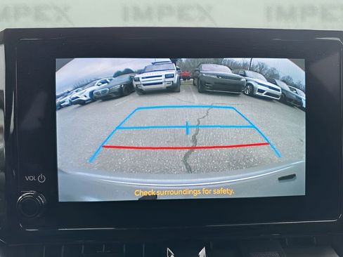 Used 2025 Toyota Corolla LE image 18