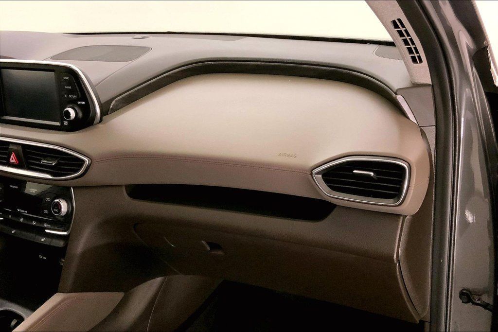 Used 2019 Hyundai Santa Fe Limited FWD image 23
