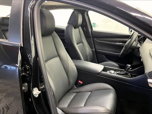 Used 2023 MAZDA MAZDA3 s FWD image 6