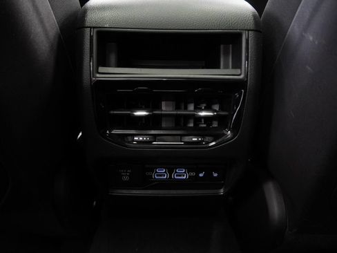 Certified 2022 Jeep Grand Cherokee Limited 4xe w/ Luxury Tech Group II AWD/4WD image 31