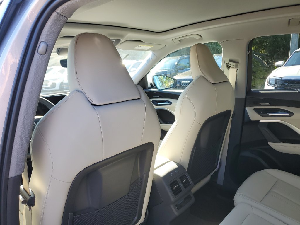 New 2026 Audi Q5 Premium Plus AWD/4WD image 18