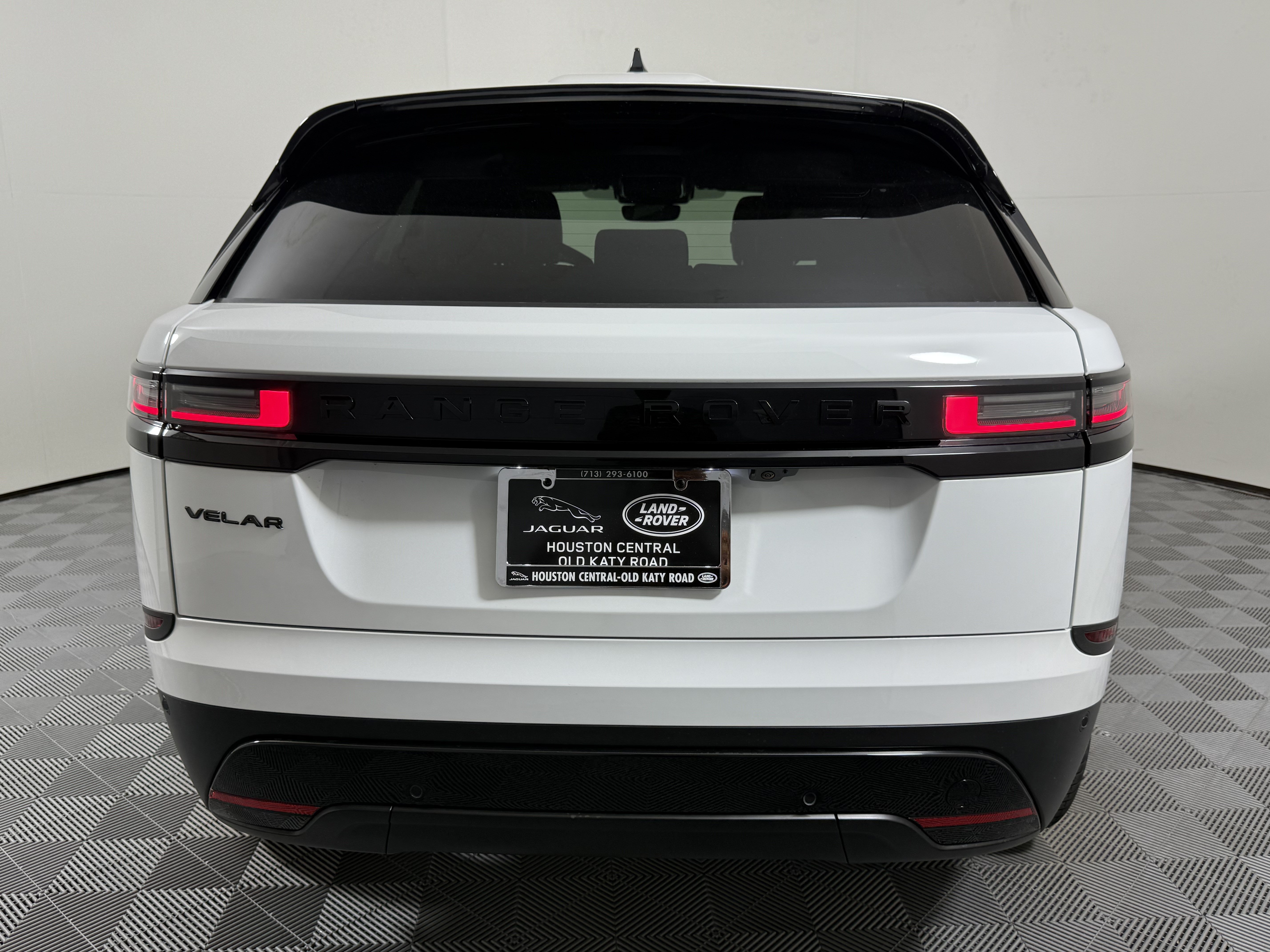 New 2026 Land Rover Range Rover Velar S AWD/4WD image 6