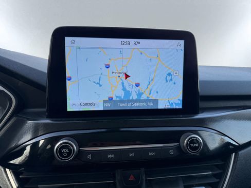 Used 2021 Ford Escape SEL w/ SEL Stealth AWD Package image 14