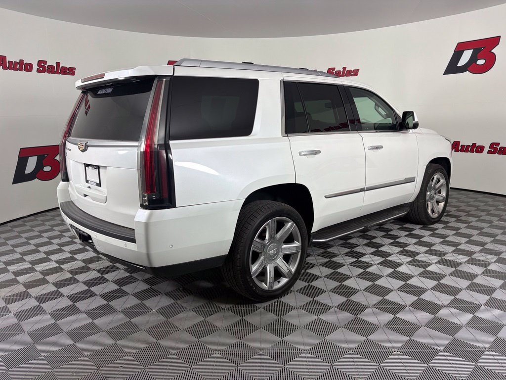 Used 2019 Cadillac Escalade Luxury AWD/4WD image 8