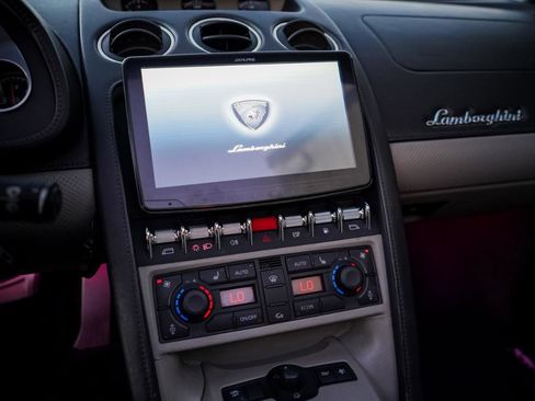 Used 2010 Lamborghini Gallardo LP 560-4 image 14