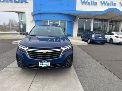 Used 2022 Chevrolet Equinox LS w/ LS Convenience Package image 15