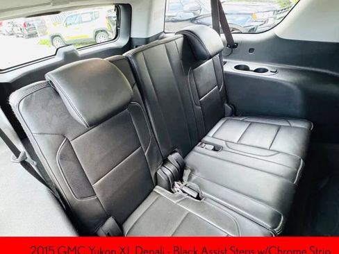 Used 2015 GMC Yukon XL Denali RWD image 19