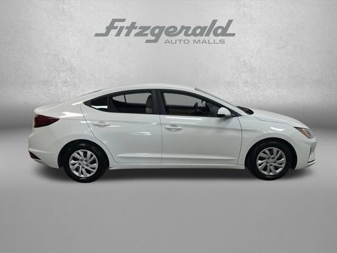Used 2020 Hyundai Elantra SE w/ Convenience Package (C2) FWD image 8