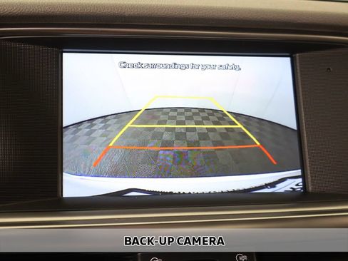 Used 2018 Kia Optima EX w/ Premium Package FWD image 5