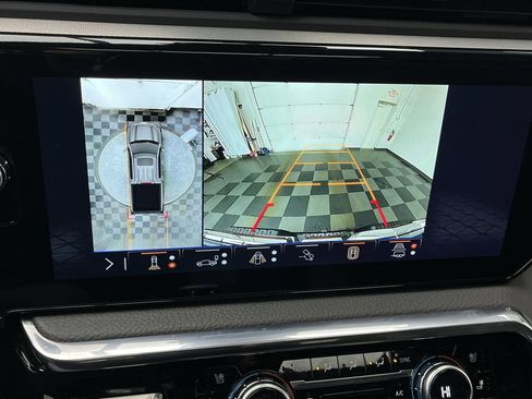 Certified 2025 GMC Sierra 1500 Denali image 6