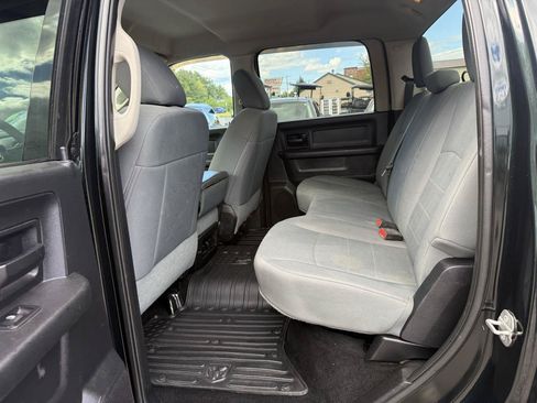 Used 2016 RAM 2500 Tradesman w/ Chrome Appearance Group AWD/4WD image 24
