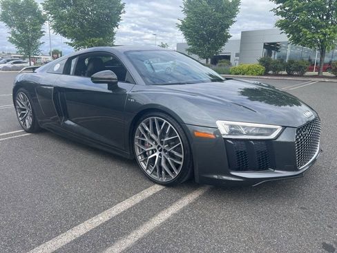 Used 2017 Audi R8 V10 plus AWD/4WD image 3