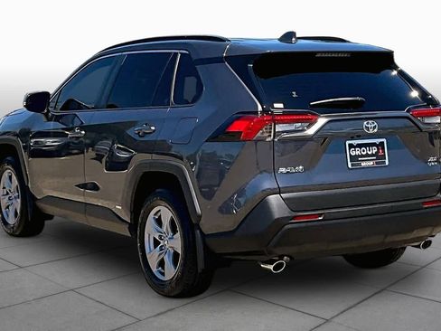 Used 2025 Toyota RAV4 XLE w/ Convenience Package AWD/4WD image 11