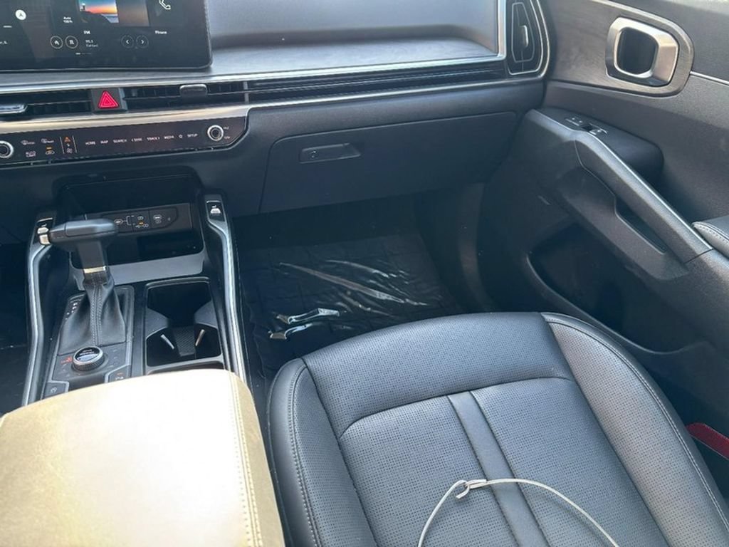 Used 2026 Kia Sorento X-Line EX AWD/4WD image 17