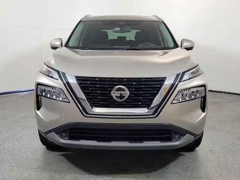 Used 2021 Nissan Rogue SL AWD/4WD image 2