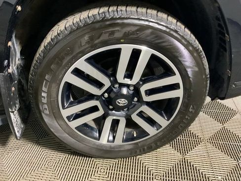Used 2016 Toyota 4Runner Limited AWD/4WD image 12