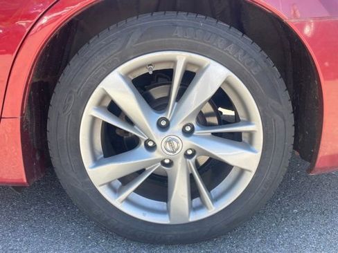 Used 2014 Nissan Altima 2.5 SV FWD image 10