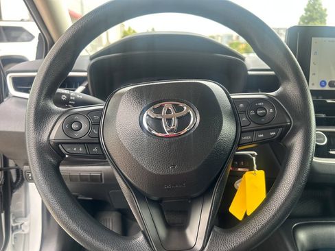 Certified 2025 Toyota Corolla LE FWD image 17