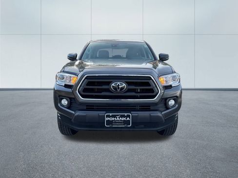 Certified 2023 Toyota Tacoma SR5 image 3