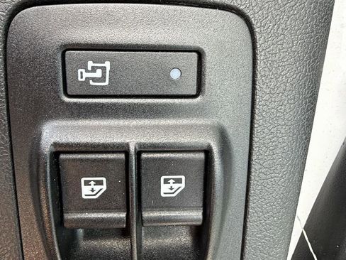 Used 2023 RAM ProMaster 1500 FWD image 11