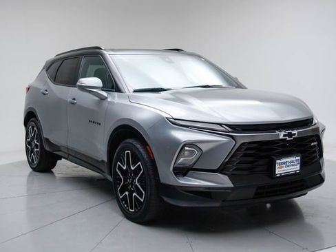 Used 2023 Chevrolet Blazer RS w/ Driver Confidence II Package image 9