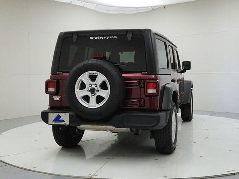 Used 2022 Jeep Wrangler Unlimited Sport AWD/4WD image 6