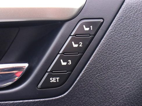 Used 2019 Lexus RX 350 AWD w/ Navigation Package image 32