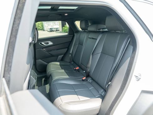 New 2026 Land Rover Range Rover Velar Dynamic SE image 22