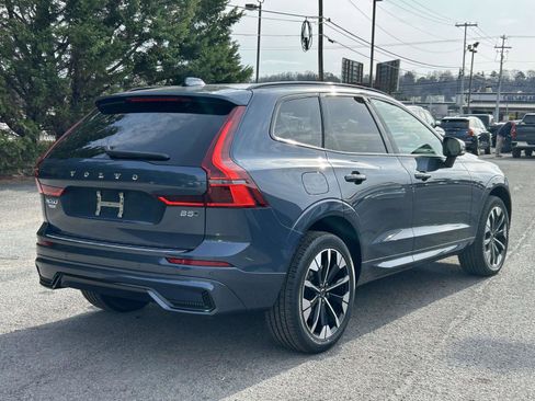 New 2026 Volvo XC60 B5 Plus w/ Protection Package Premier image 3