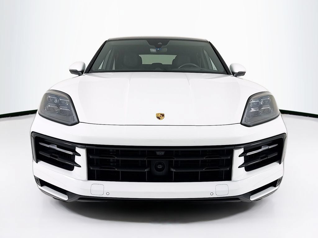 Certified 2024 Porsche Cayenne Coupe AWD/4WD image 6
