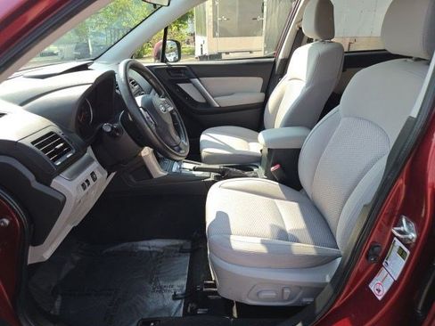 Used 2015 Subaru Forester 2.5i Premium w/ All-Weather Package AWD/4WD image 11