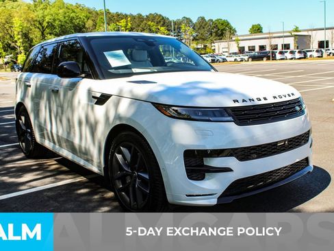 Used 2025 Land Rover Range Rover Sport Dynamic SE AWD/4WD image 4