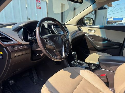 Used 2018 Hyundai Santa Fe SE w/ SE Premium Package 02 FWD image 12