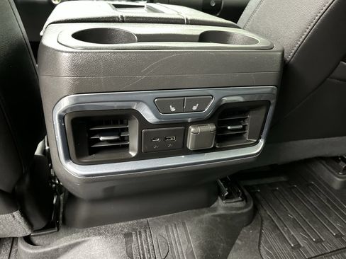 Used 2021 GMC Sierra 1500 SLT w/ SLT Premium Package AWD/4WD image 12