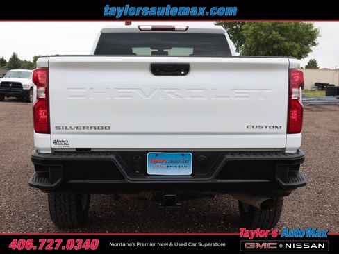 Used 2022 Chevrolet Silverado 2500 Custom w/ Custom Convenience Package AWD/4WD image 41