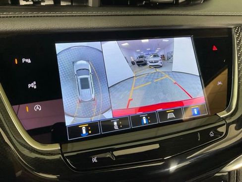 Certified 2024 Cadillac XT6 Sport w/ Technology Package image 7