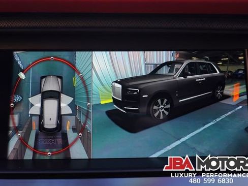 Used 2020 Rolls-Royce Cullinan image 32