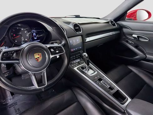 Used 2023 Porsche 718 Boxster RWD image 22